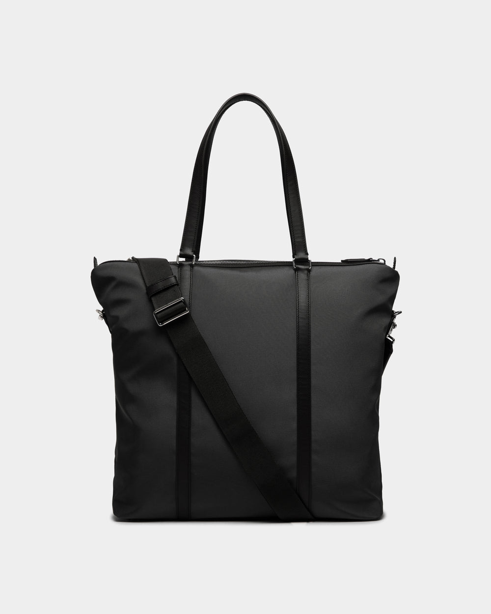 Men's Designer Leather Totes: shoulder straps, work bags | Bally