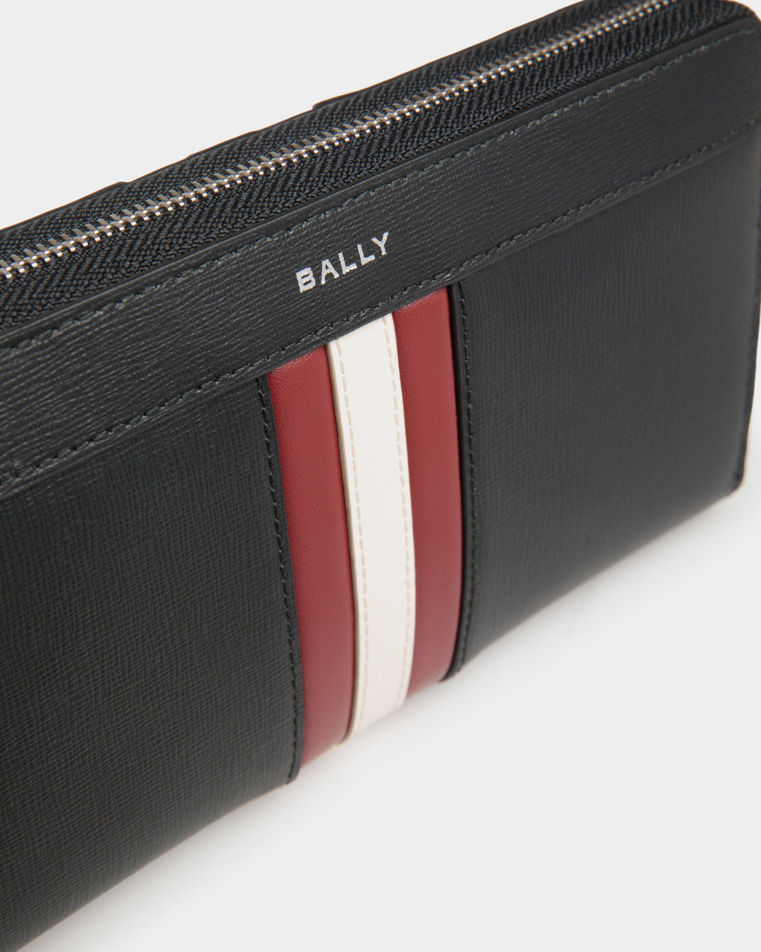 Mythos | Men's Zip Around Wallet In Black Recycled Leather | Bally