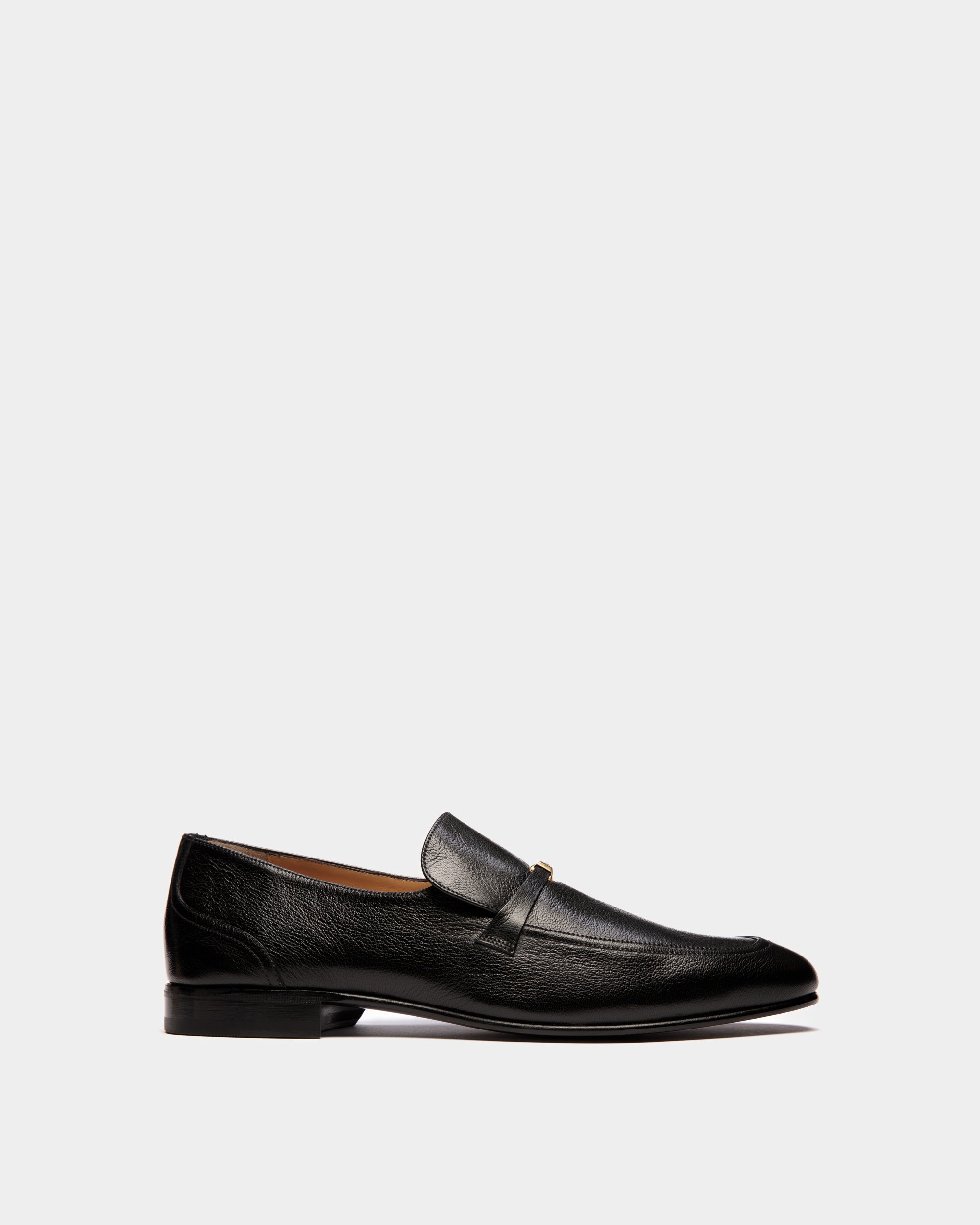 Suisse | Men's Loafer in Black Grained Leather | Bally – Bally Indonesia.